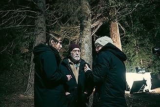 पोस्टर देखें