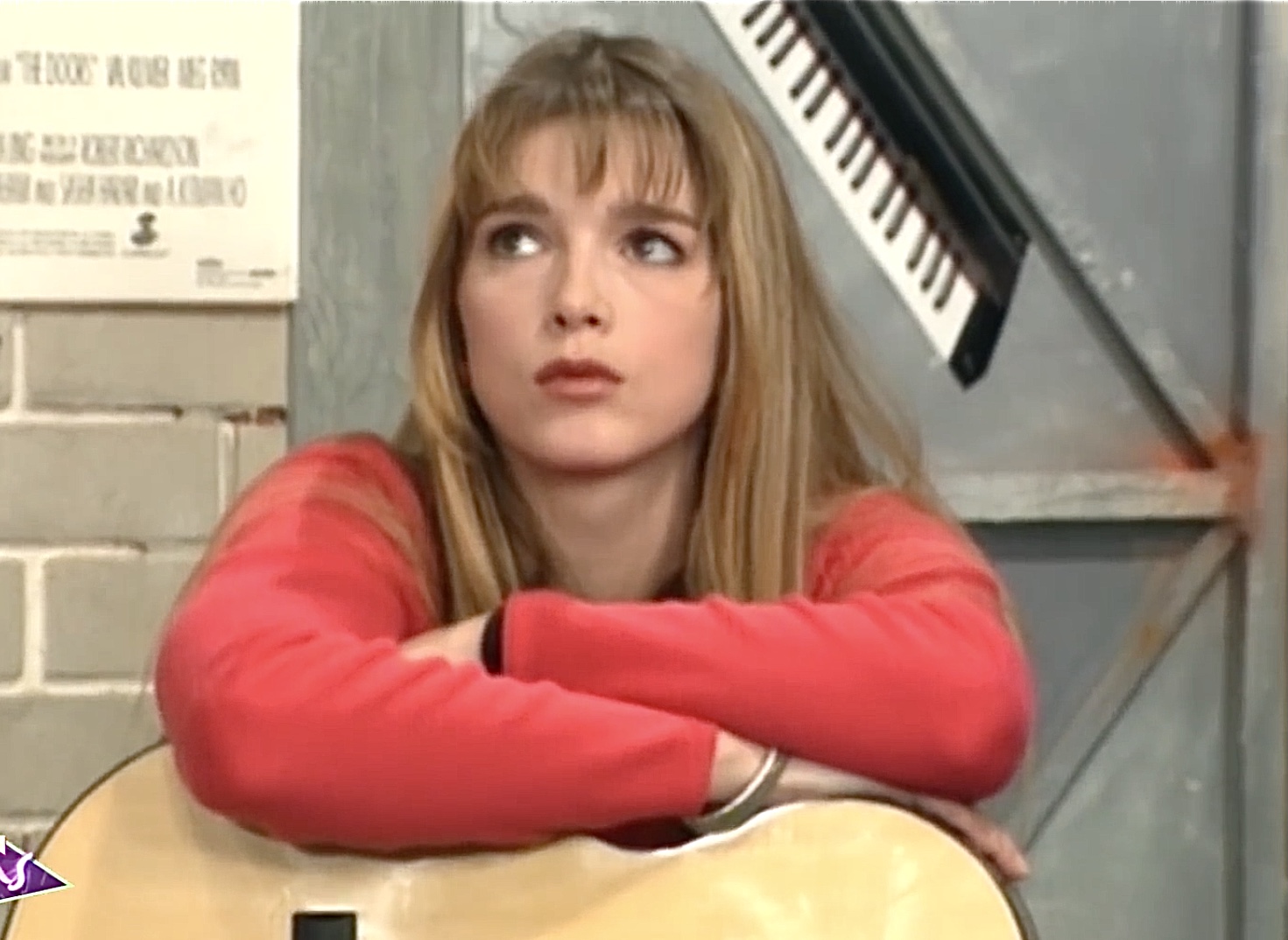 MV5BMWI0Y2I5MzktYmYyNS00OGI1LWJiNjgtYzBh