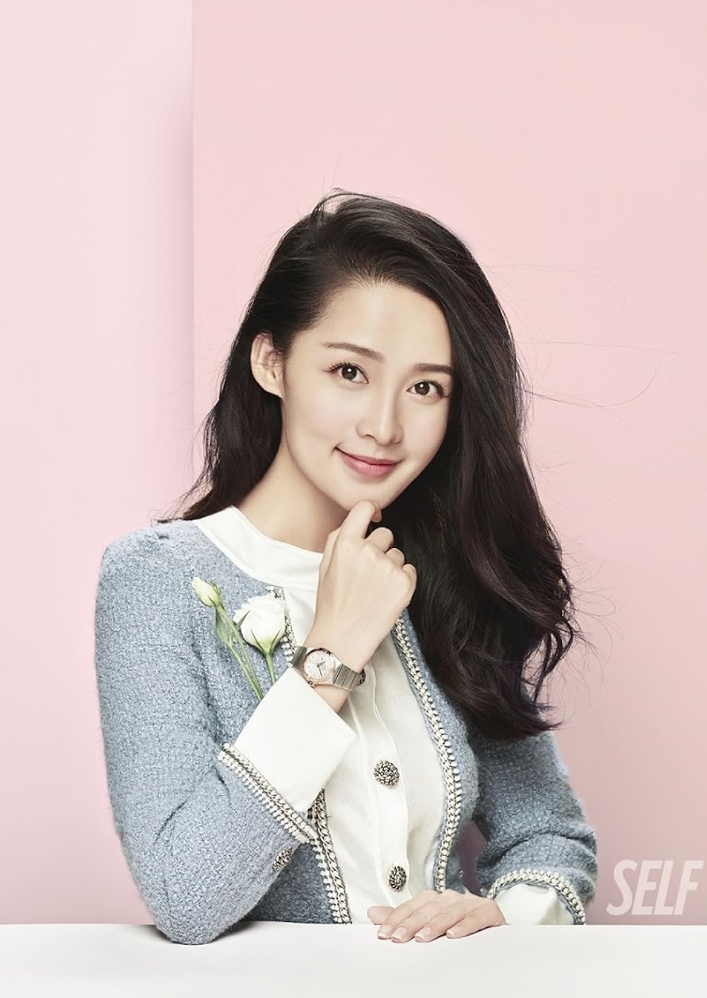 Eng katta ayol porno orgiyasi Yigitning anusidagi til