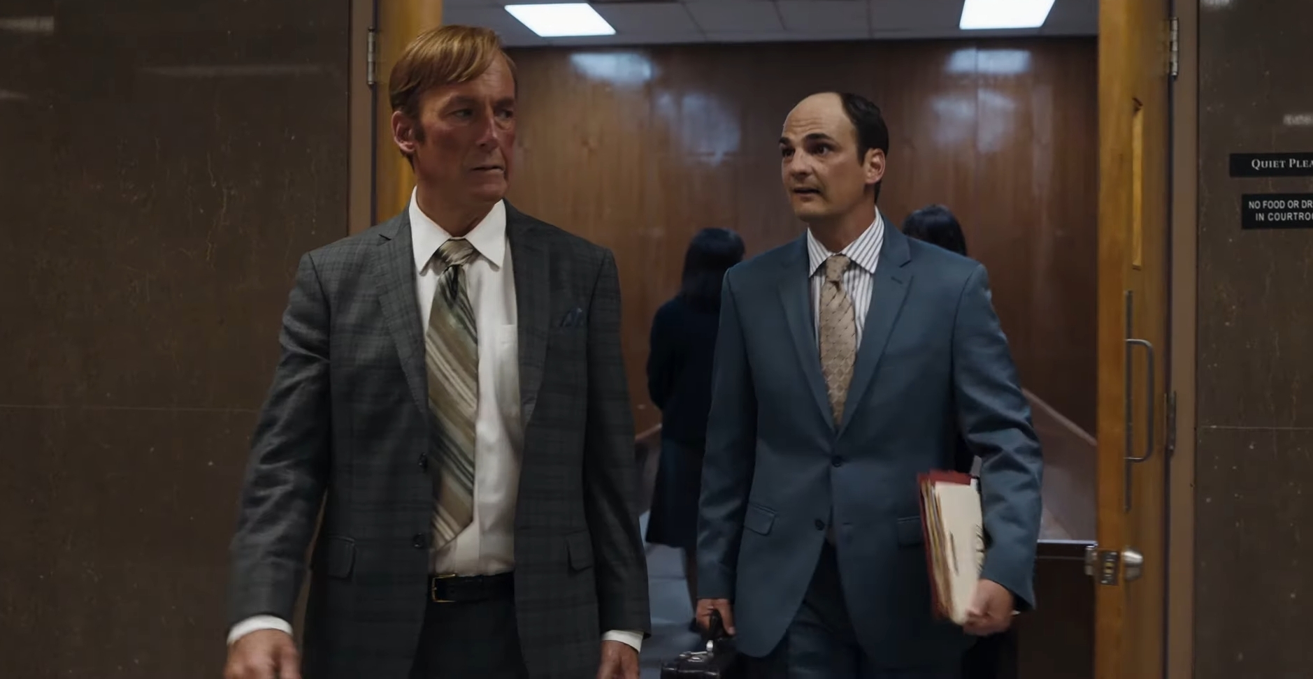 Bob Odenkirk and Peter Diseth in Better Call Saul (2015)
