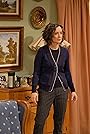 Sara Gilbert's primary photo Sara Gilbert's primary photo