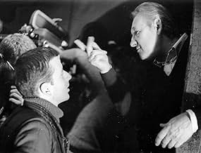 पोस्टर देखें