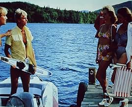 पोस्टर देखें