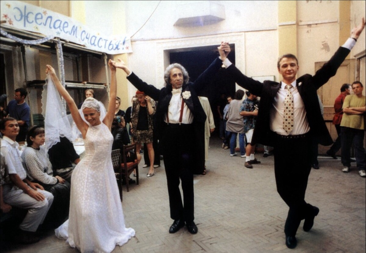 Erkaklar ustidan kamming trannies porno video