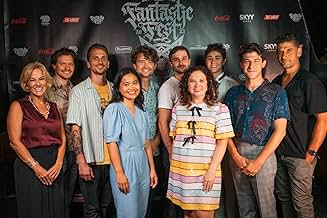 पोस्टर देखें