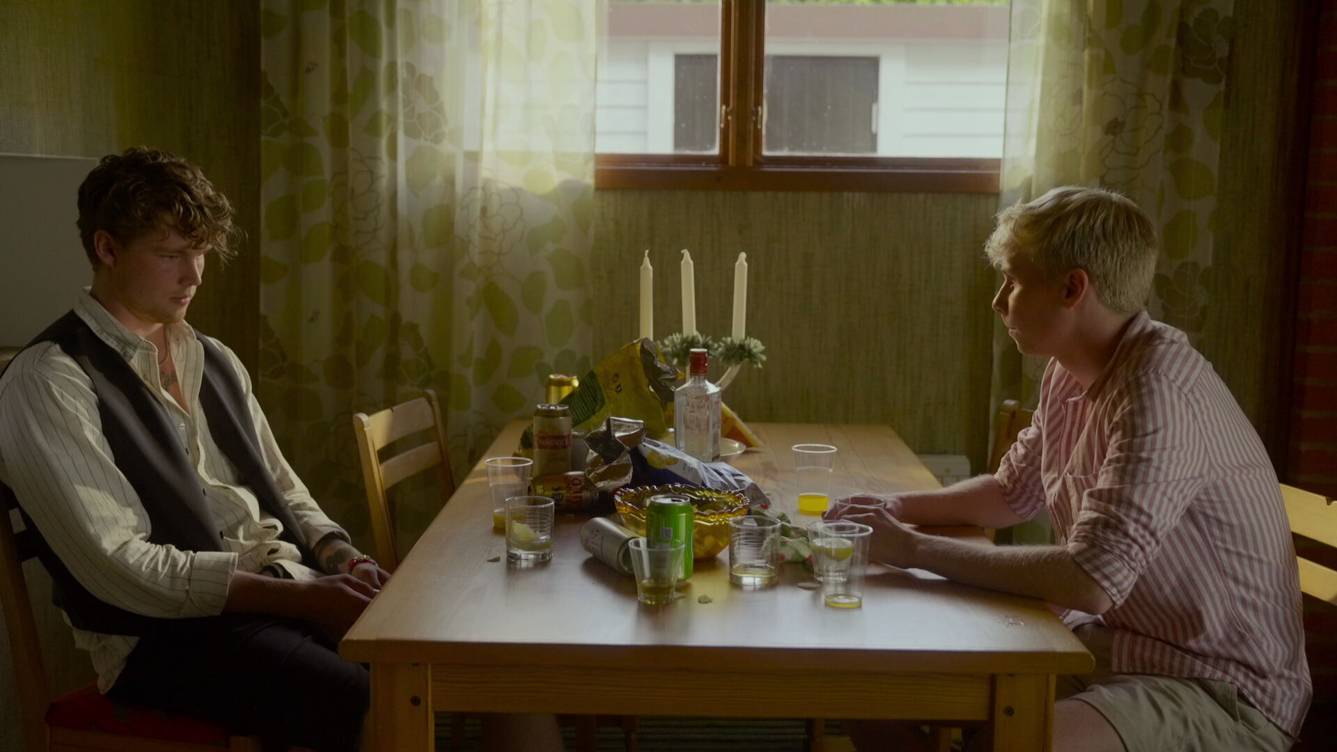 Bara sex (TV Mini Series 2024– ) - Photos - IMDb