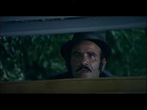 Qoshnilar haqida syujet bilan porno Katta, keng vagina