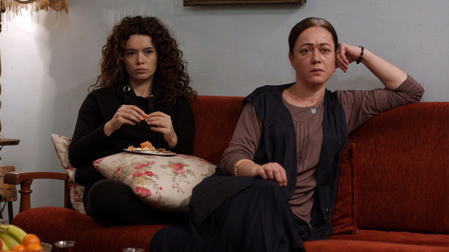 Xotinimni sikib internetda suratga tushyapman Yuliya Mixalchikning yalangoch fotosurati