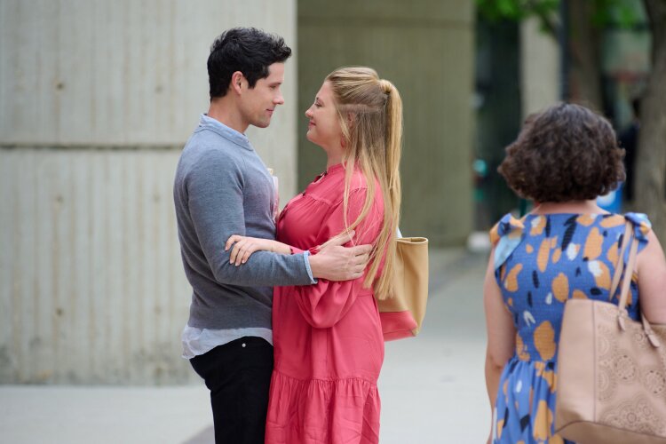 psicologiasdobrasil.com.br - Fenômeno inesperado: filme romântico da Netflix dispara entre os mais vistos e emociona assinantes