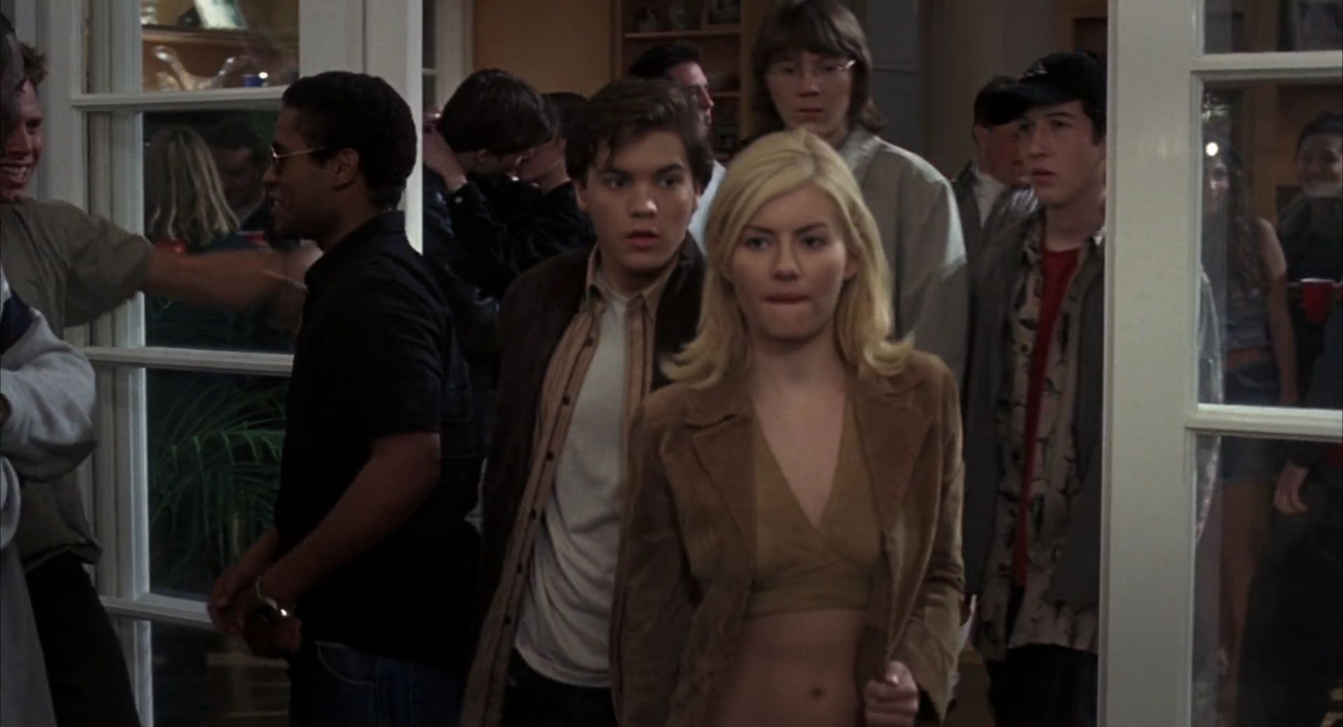 The girl next door watch. The girl next door 2004. The girl next door watch. Элиша катберт 2021. Релайша качберт соседка.