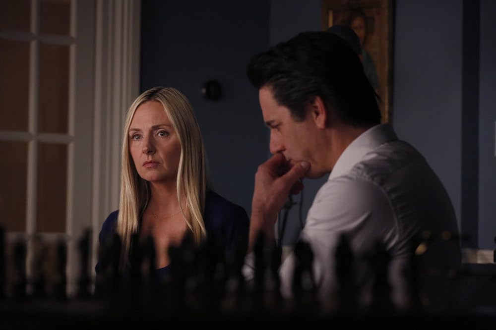 сериал предавать. гэвин стенхаус. скотт коэн и анастасия трейн. скотт коэн с женой фото. скотт коэн преданность.