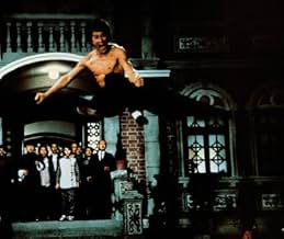 पोस्टर देखें