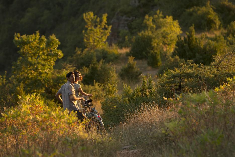 Manish Dayal and Charlotte Le Bon in The Hundred-Foot Journey (2014)