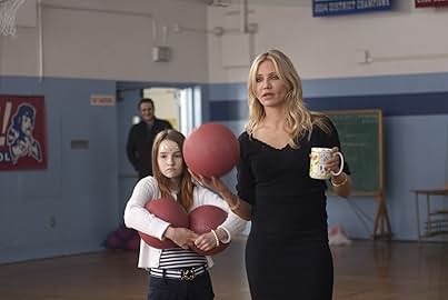 Cameron Diaz, Jason Segel, and Kaitlyn Dever in Bad Teacher (2011)