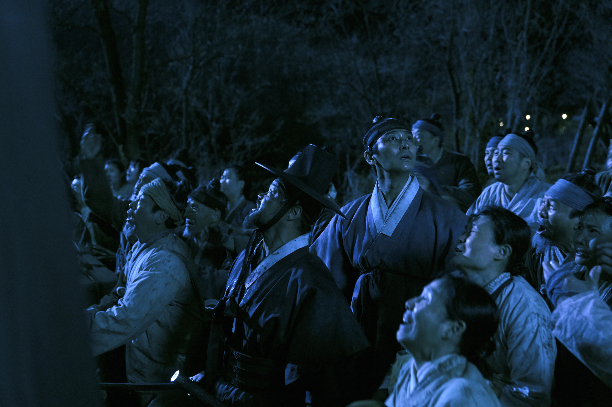 королевство сериал нетфликс. королевство зомби нетфликс корея. королевство зомби 3 дата выхода. королевство фильм 2021. королевство зомби аниме фильм 2019.