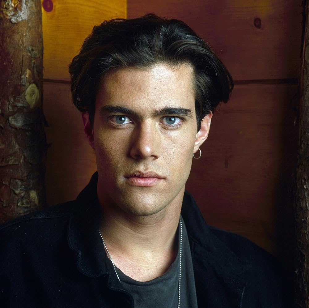 Twin Peaks (1990)