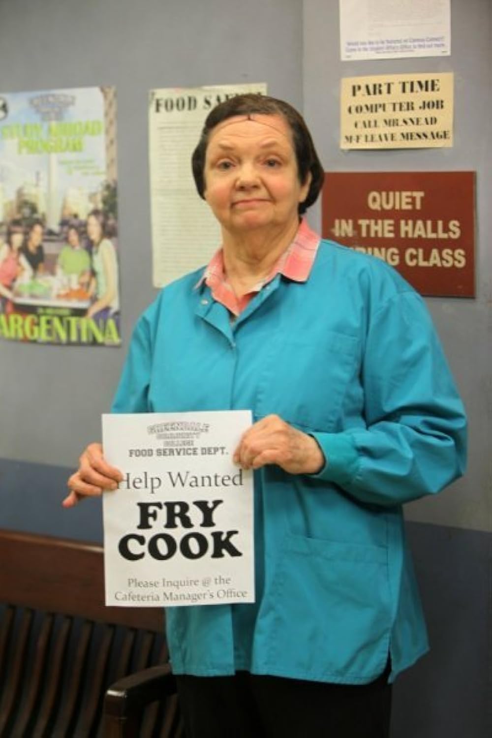 плакат разыскивается. газета wanted. баннер их разыскивает. плакаты второй мировой войны. футболка я больше не хочу готовить.