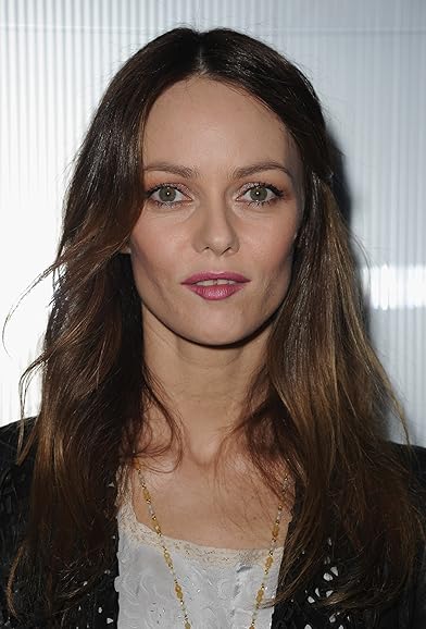 Primary photo for Vanessa Paradis Primary photo for Vanessa Paradis