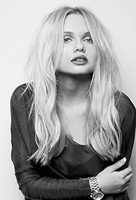 Primary photo for Alli Simpson Primary photo for Alli Simpson