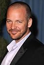 Peter Sarsgaard's primary photo Peter Sarsgaard's primary photo