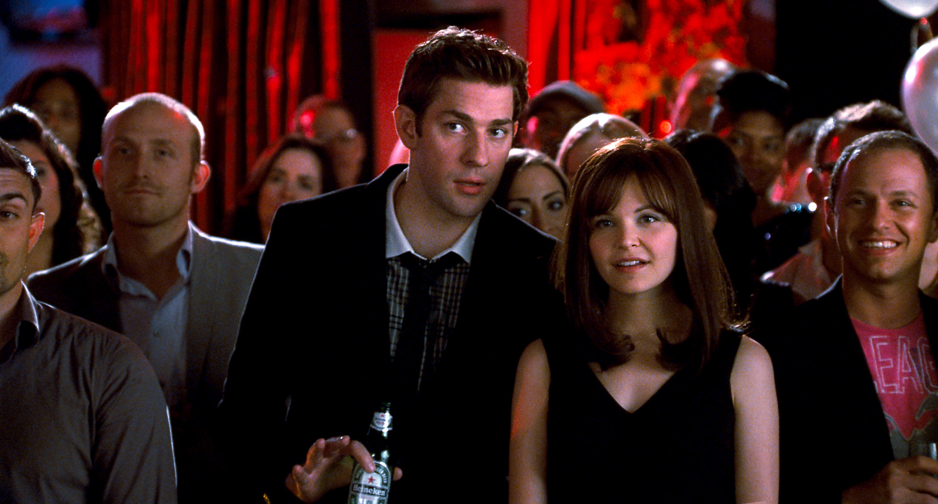 эми адамс жених напрокат. жених напрокат фильм 2005. джон красински жених напрокат. дебра мессинг жених напрокат. джиннифер гудвин жених напрокат.