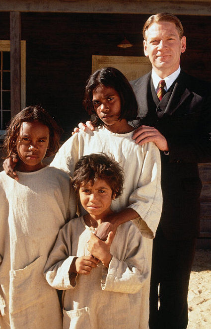 Kenneth Branagh, Laura Monaghan, Everlyn Sampi, and Tianna Sansbury in Rabbit-Proof Fence (2002)