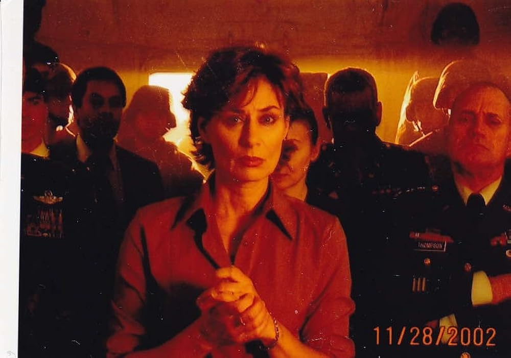 мими кузык. мими кузык 2020. мими кузык в фильме послезавтра. мими кьюзик. мими брэнеску.