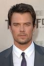 Josh Duhamel's primary photo Josh Duhamel's primary photo