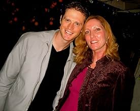 पोस्टर देखें