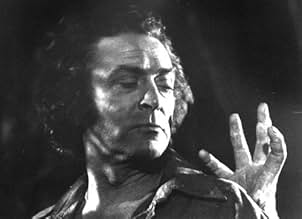 पोस्टर देखें