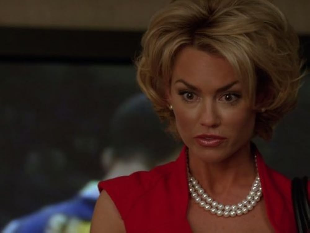 Kelly Carlson