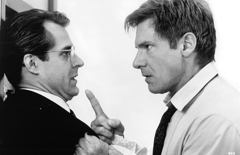 Clear and Present Danger (1994)