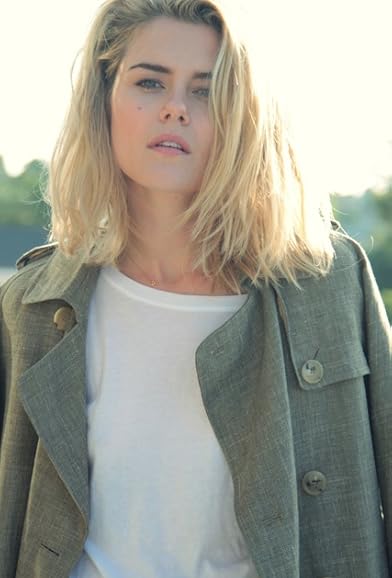 Primary photo for Rachael Taylor Primary photo for Rachael Taylor