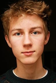 Primary photo for Charlie Shackleton