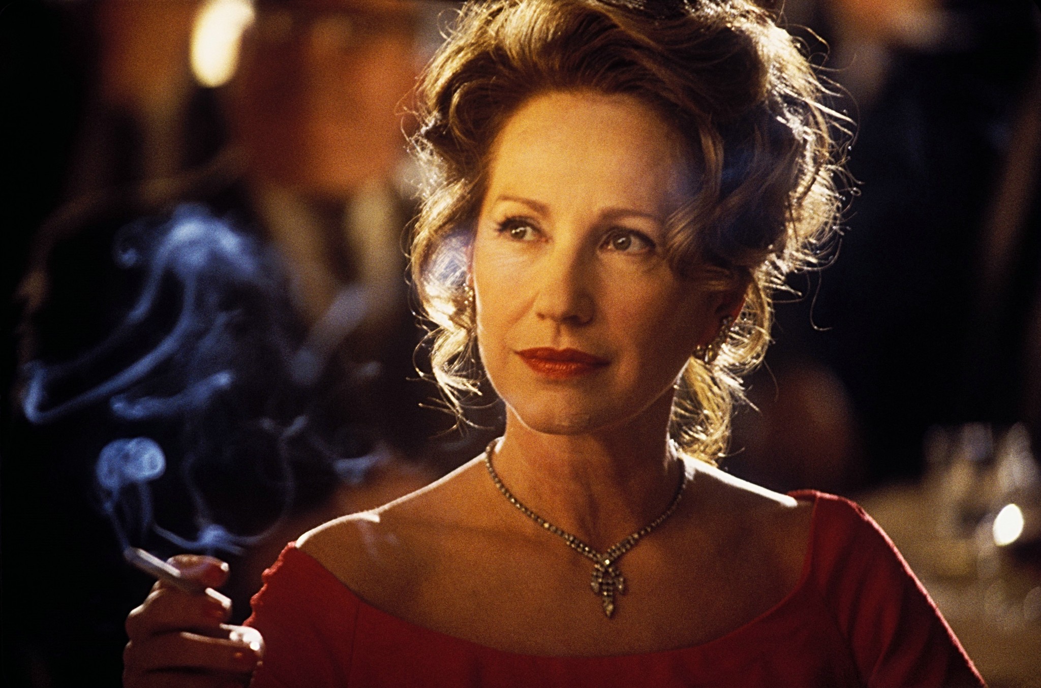 Nathalie Baye in Catch Me If You Can (2002)