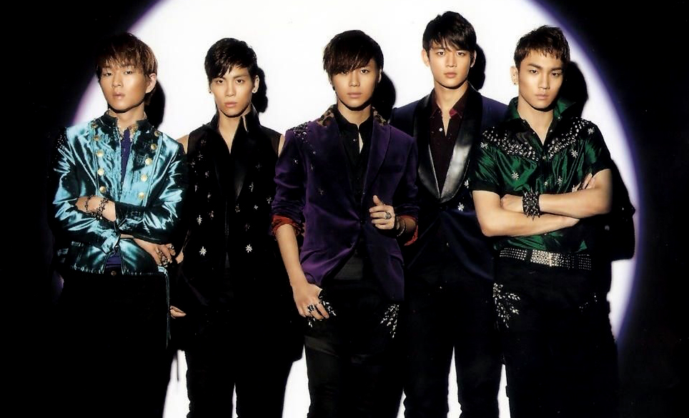 SHINeeケーブルバイト7点 Amazon.com: USB Cable Cord Lead for Casio Camera Exilim EX