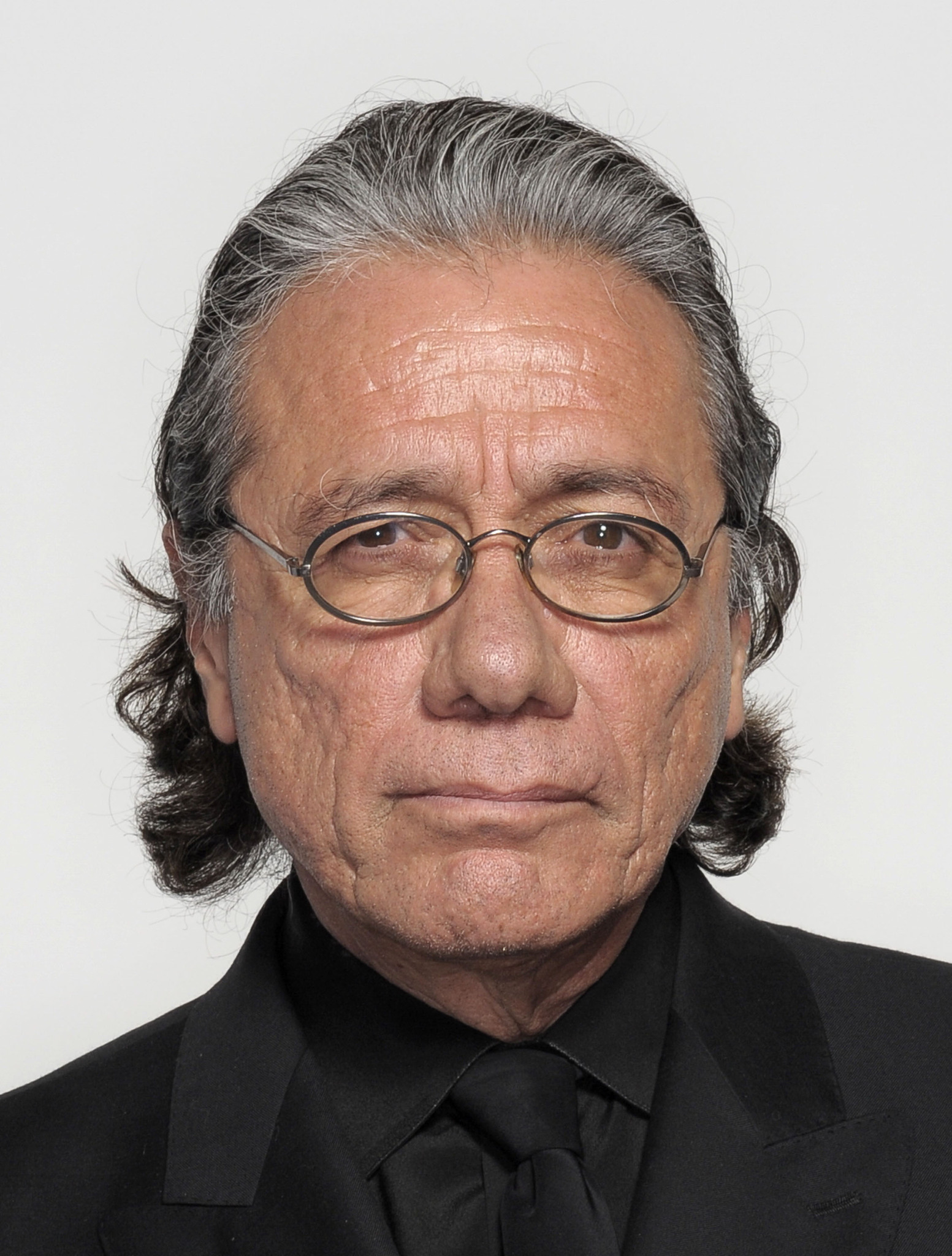 Edward James Olmos