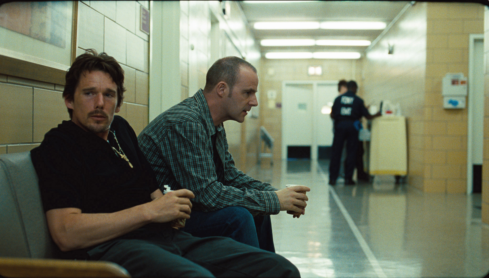 Ethan Hawke and Brían F. O'Byrne in Brooklyn's Finest (2009)