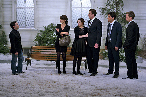 Neil Patrick Harris, Alyson Hannigan, Jason Segel, Danny Strong, Josh Radnor, and Cobie Smulders in How I Met Your Mother (2005)