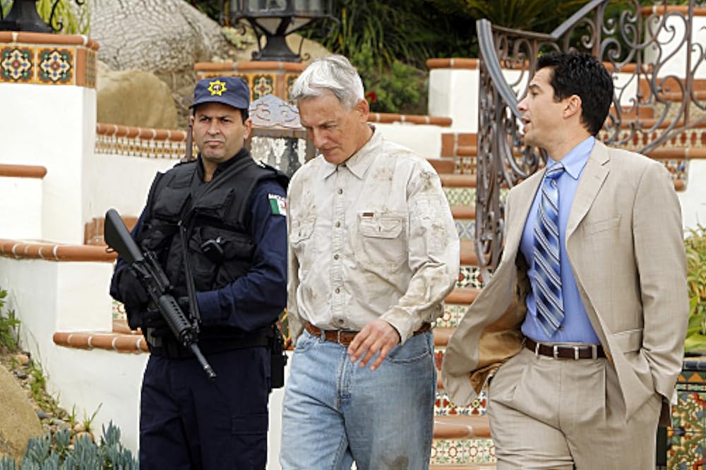 MOVB ncis！ NCIS