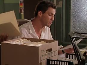 पोस्टर देखें