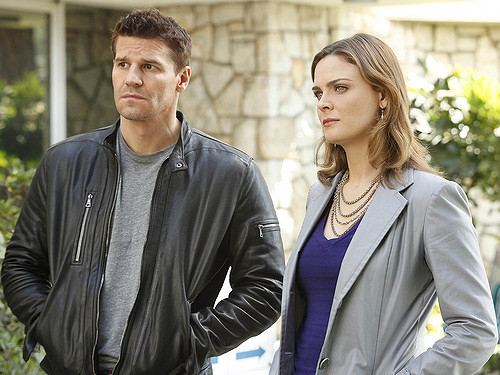 Bones" The Foot in the Foreclosure (TV Episode 2009) - IMDb