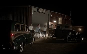 पोस्टर देखें