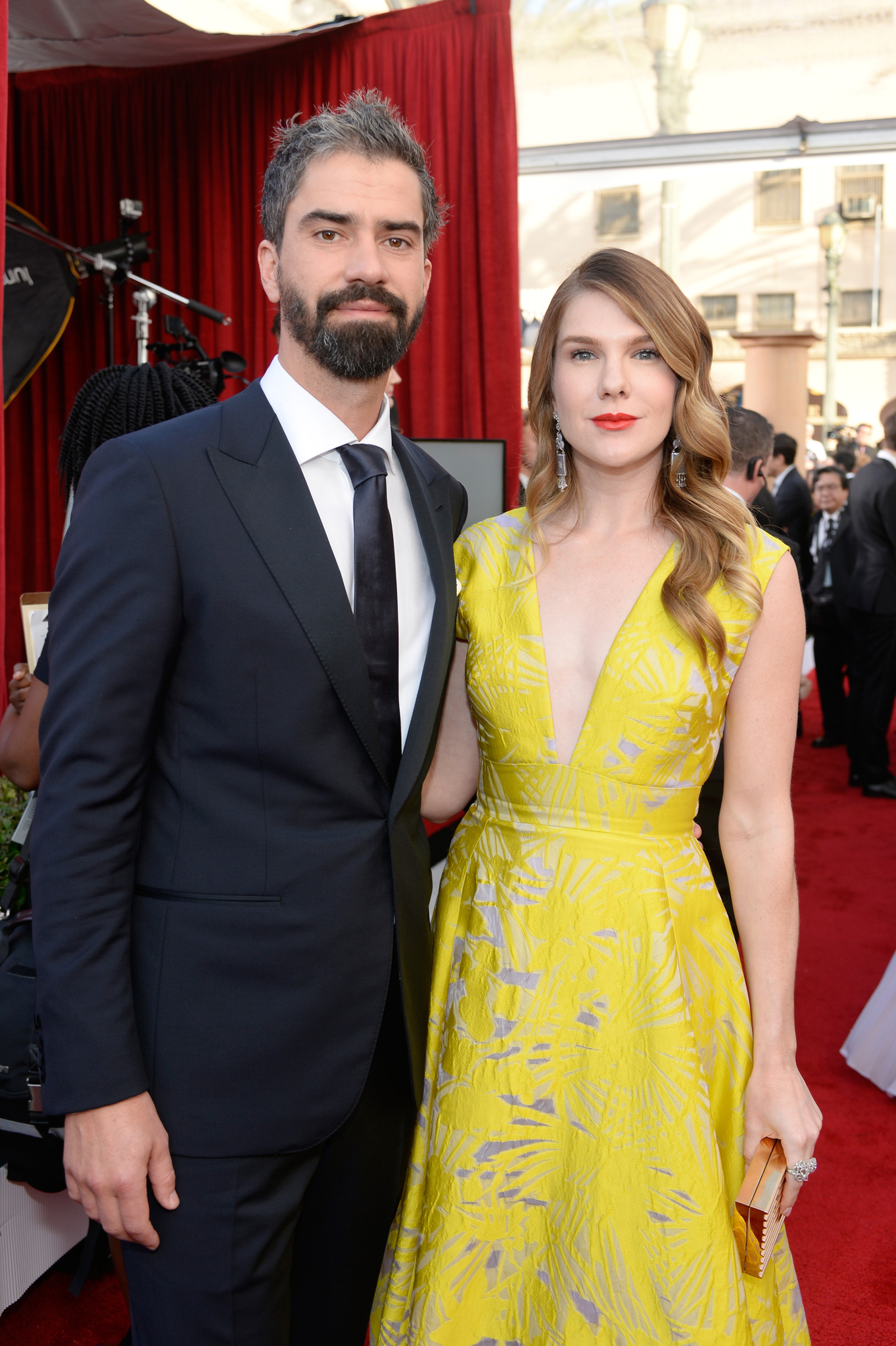 Hamish Linklater and Lily Rabe