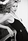 Sarah Gadon's primary photo Sarah Gadon's primary photo