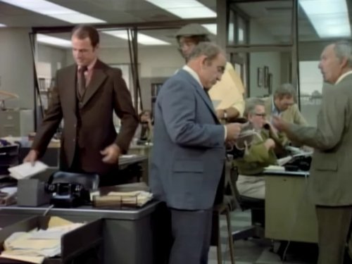 Edward Asner, Mason Adams, Daryl Anderson, and Jack Bannon in Lou Grant (1977)