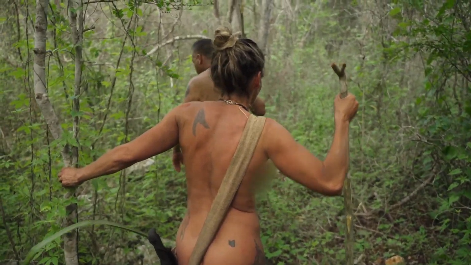 Ресейлік жасырын камералармен үйдегі секс, қыздардың оргазмы Орыс порно апа көрсетті