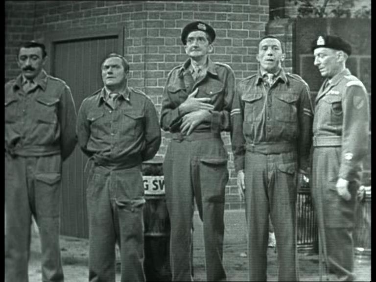 その他 The Army Game - Complete Series Boxset [Import anglais] 6g7v4d0 The Army Game: Volume 1 [DVD]: Amazon.co.uk: Alfie Bass