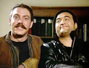 पोस्टर देखें