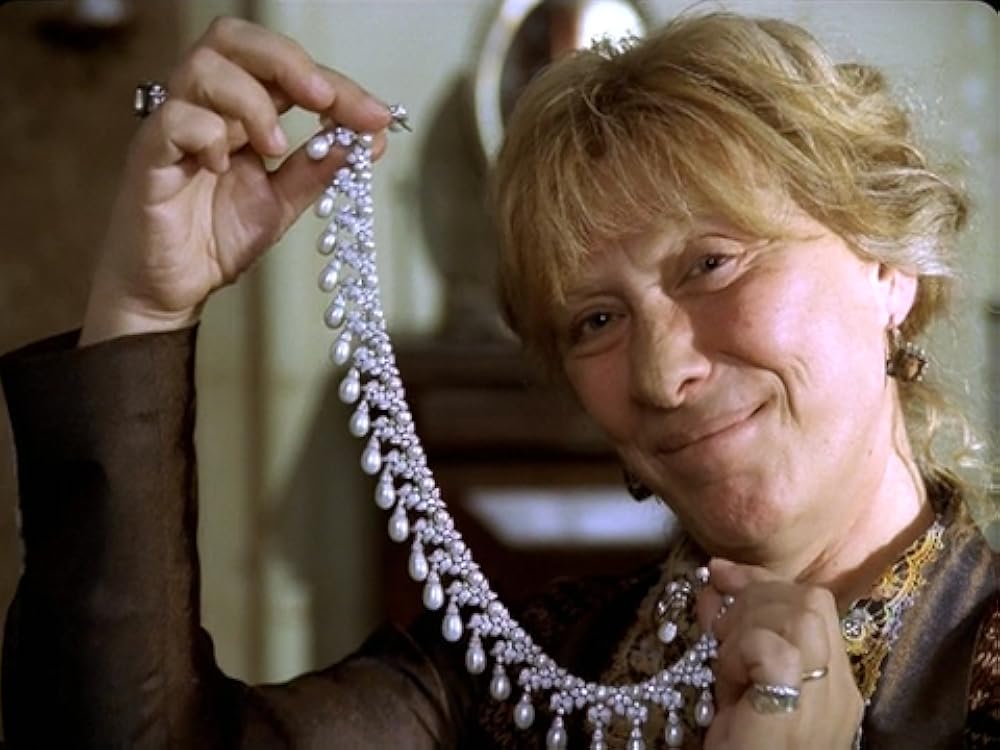 Ular meni sorgichni sorishga majbur qilishdi Olya eshakda sikilgan video